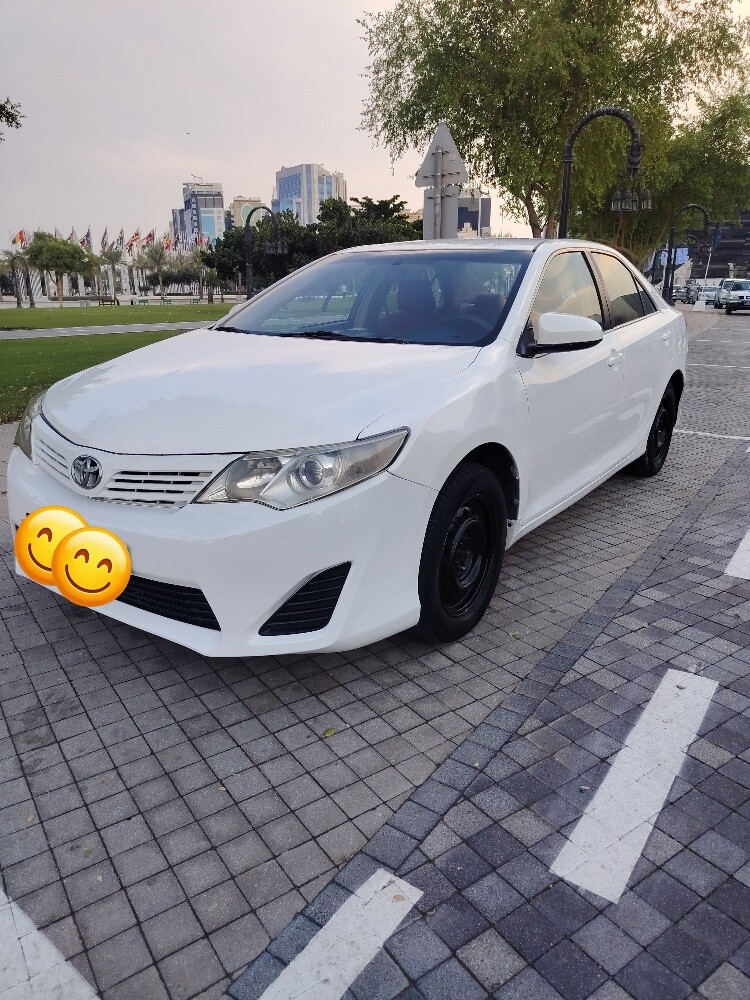camry 2014 very clean - 4