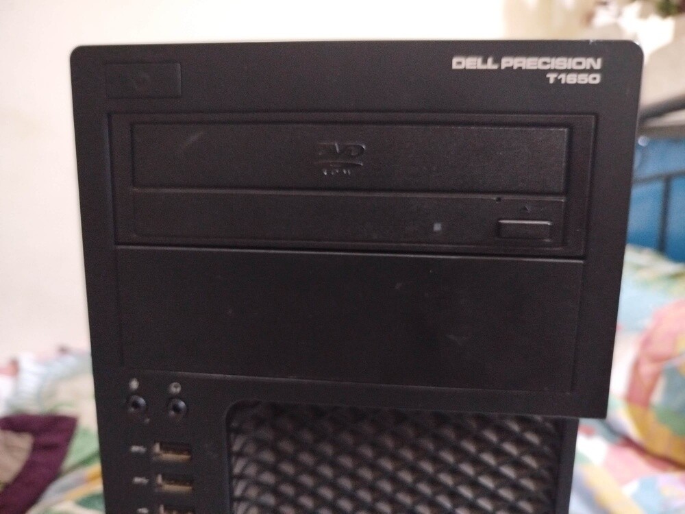 used Dell xeon e3-1225 3.2GHZ/ 32gb - 6