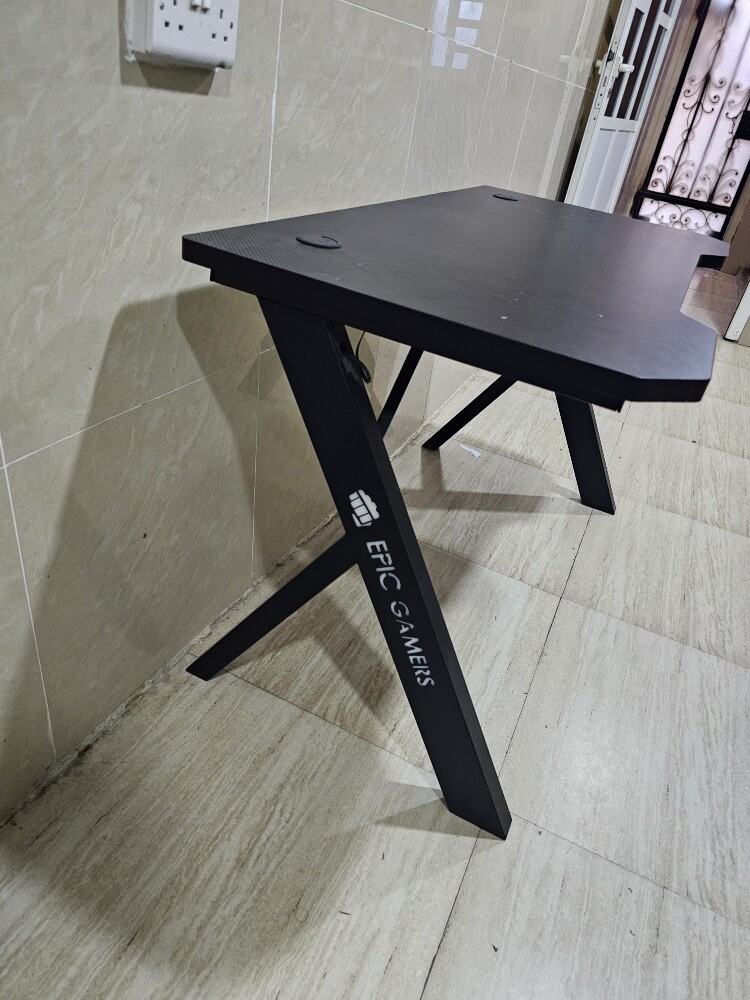 Gaming desk - 3