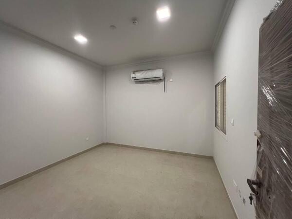 Room For Rent Umm Lekhba - 4