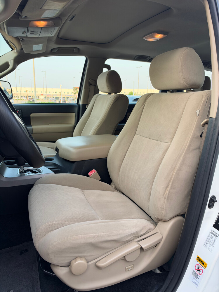 Toyota Sequoia 2014 SR5 - 6