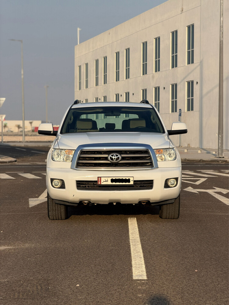 Toyota Sequoia 2014 SR5 - 1