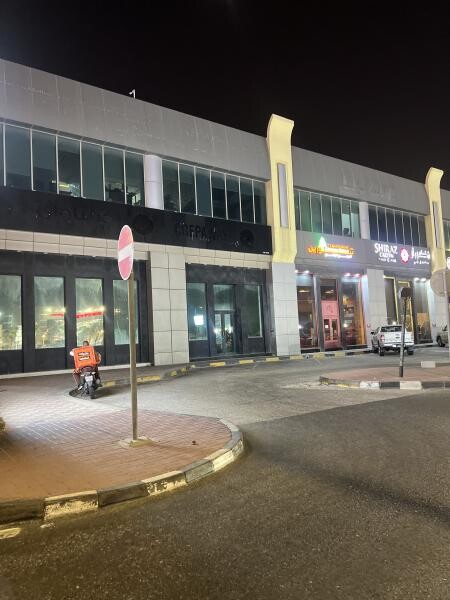 محل للايجار - 4