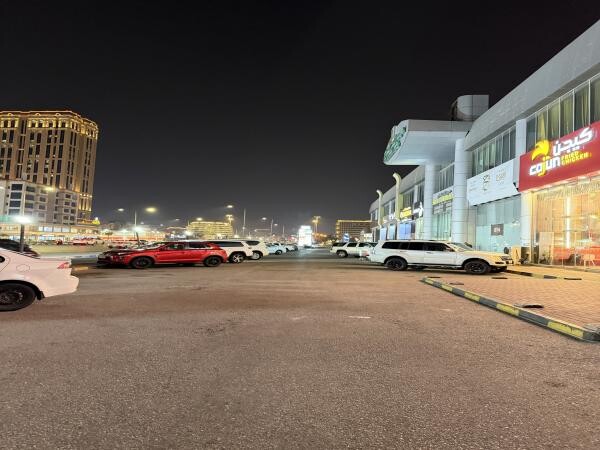 محل للايجار - 3