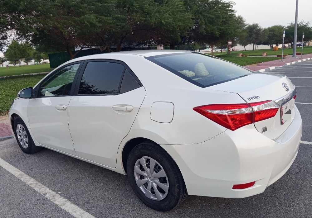 TOYOTA COROLA 2015 - 12