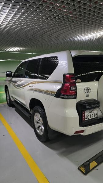 2023 Toyota Prado-Low mileage - 10