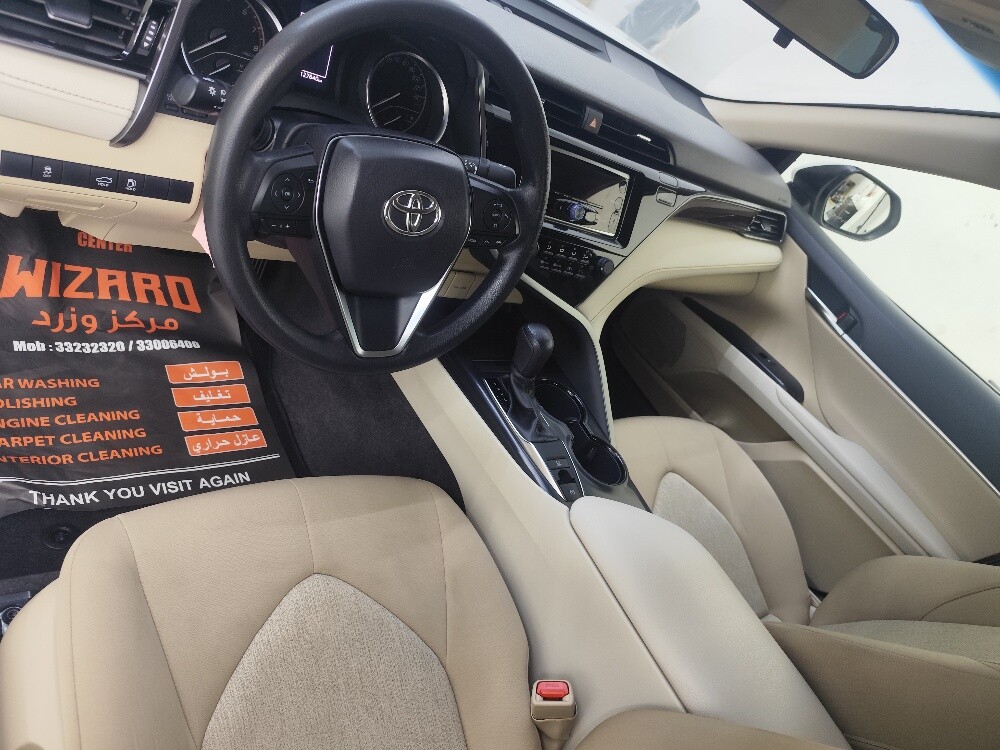 Toyota Camry 2020 - 2