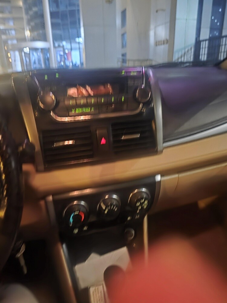 Toyota yaris 2015 - 5