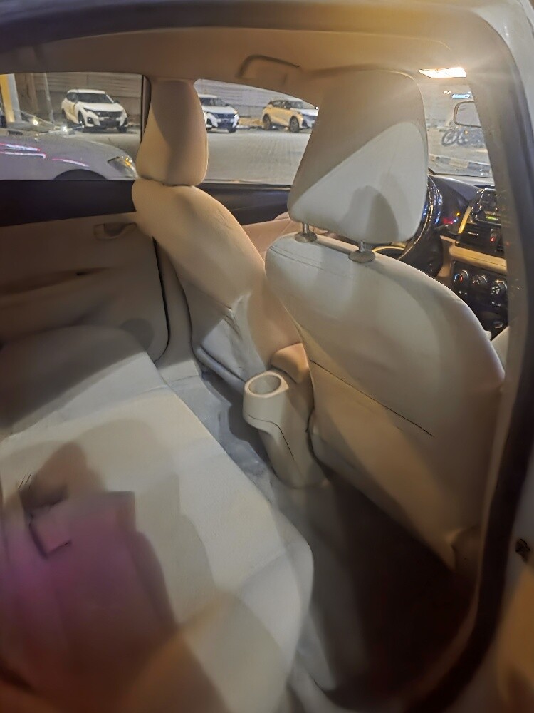 Toyota yaris 2015 - 4