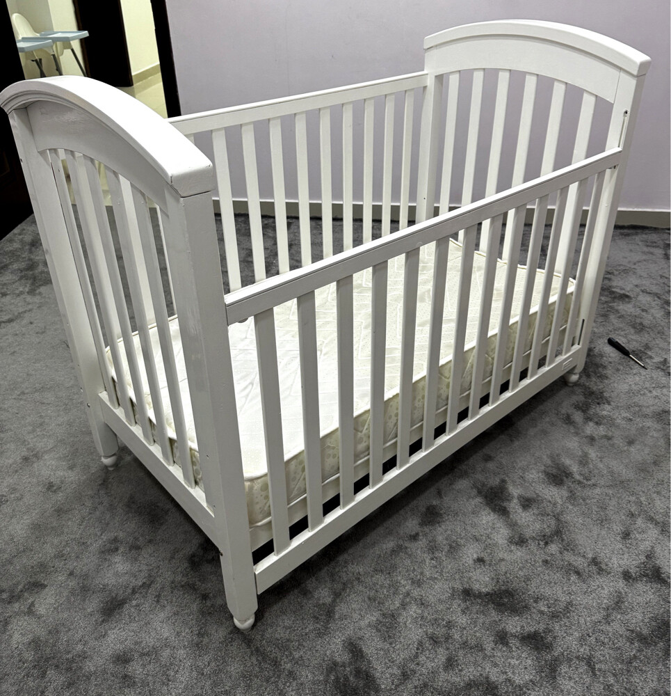 Baby Crib - 2