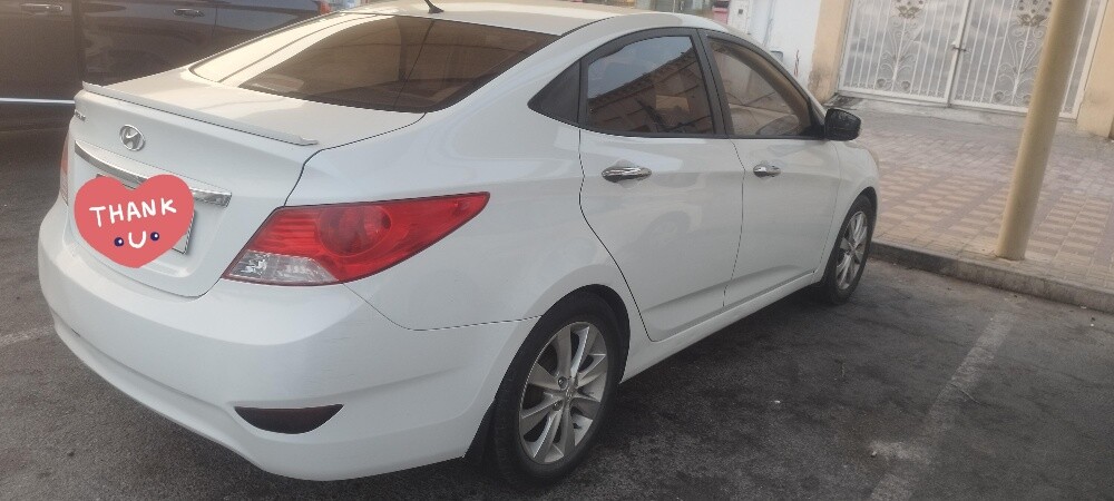 Hyundai accent 2014 - 2