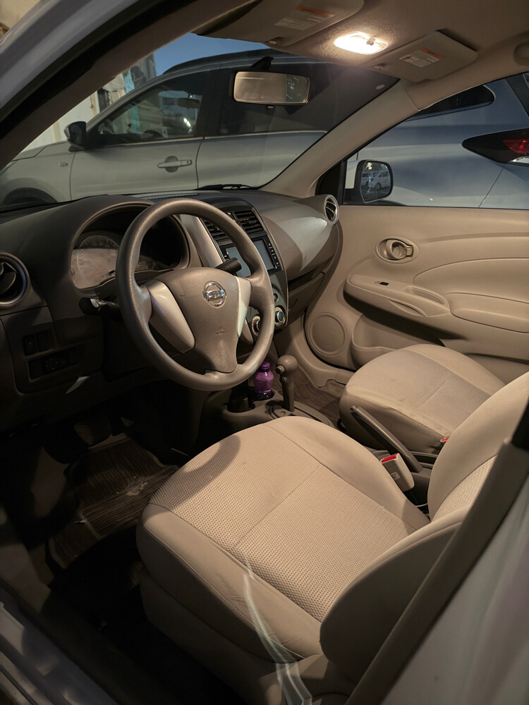 Nissan Sunny 2022 - 5