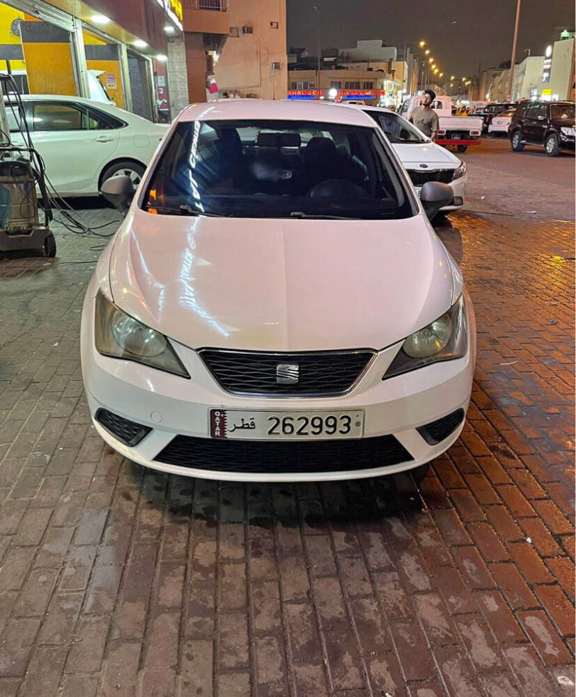 سيات إبيزا - 1