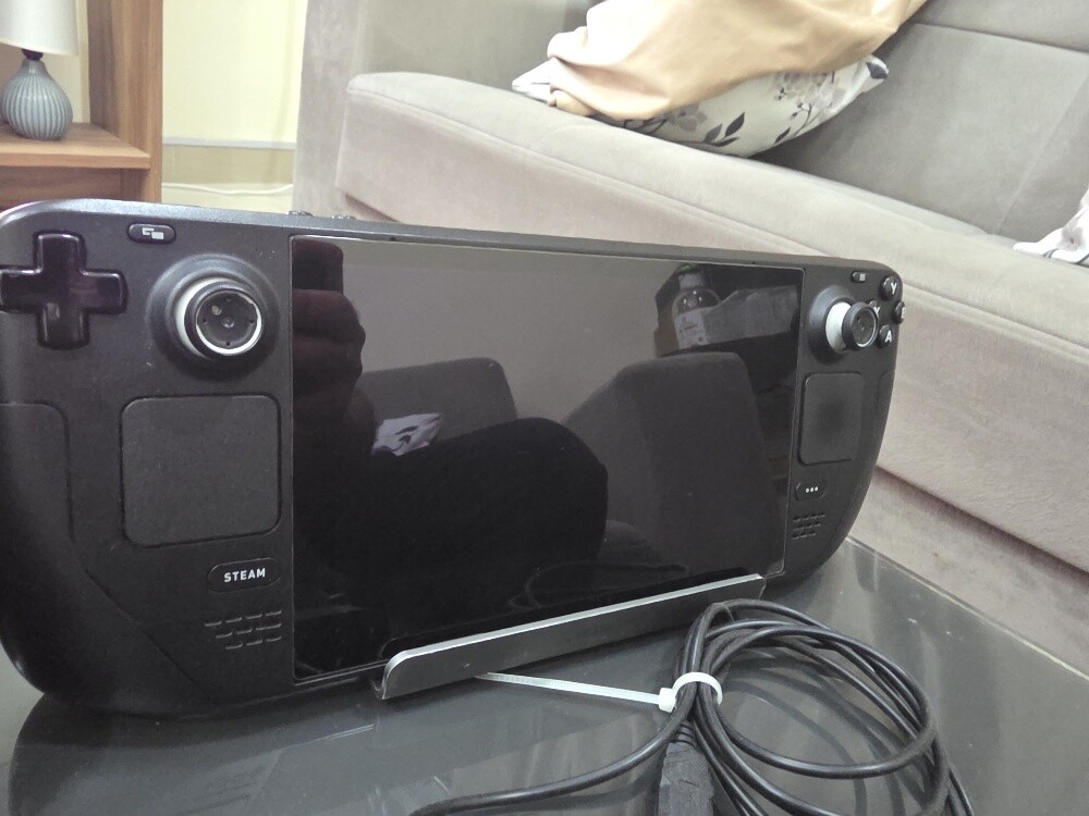 Steam Deck – 500GB storage.
Lenovo - 7