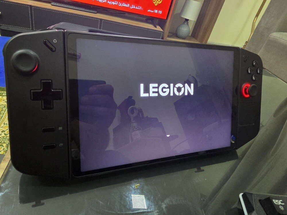 Steam Deck – 500GB storage.
Lenovo - 5