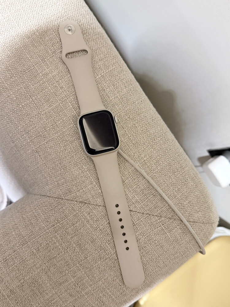 Apple watch series 7 - 2