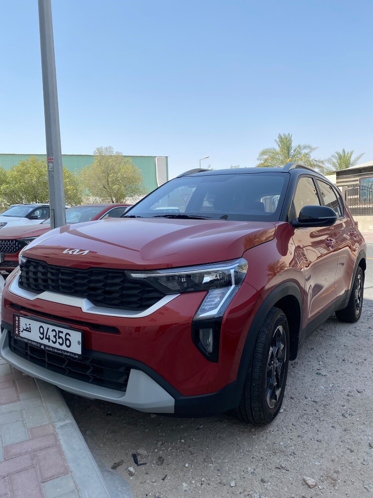 سايق بالسيارة - 1