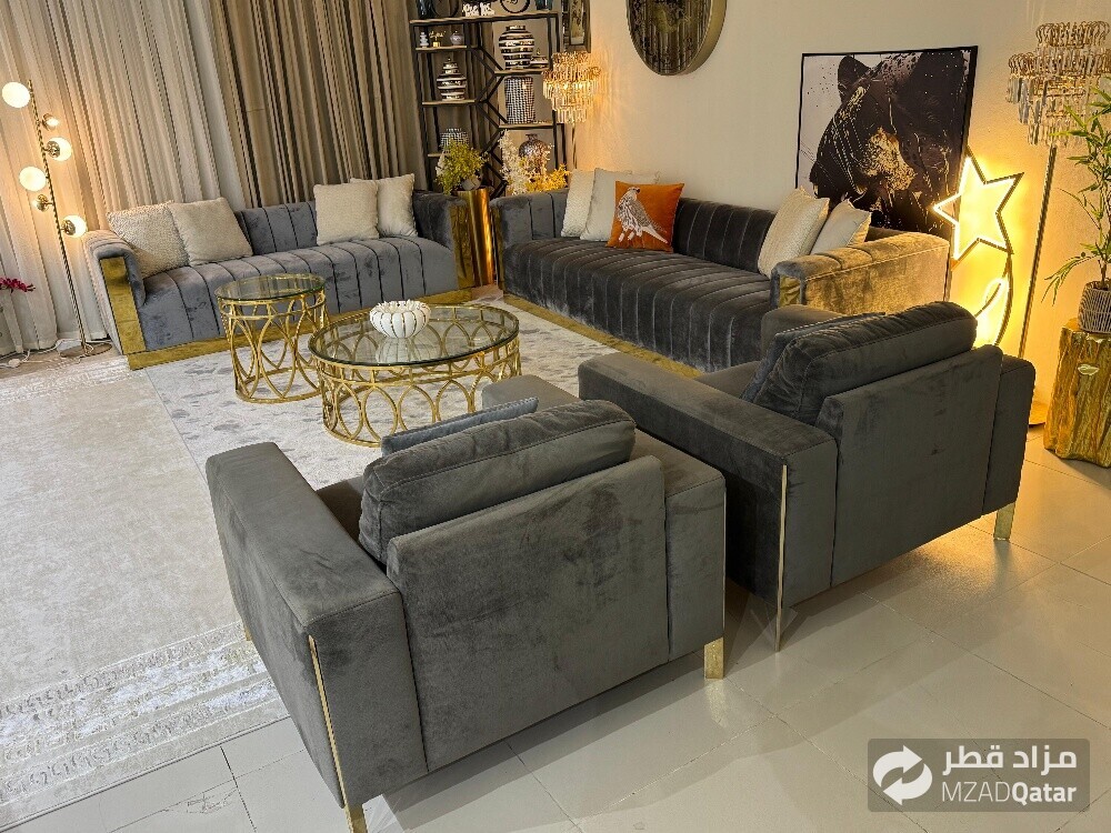 Home r Us brand sofa set for sell - 4