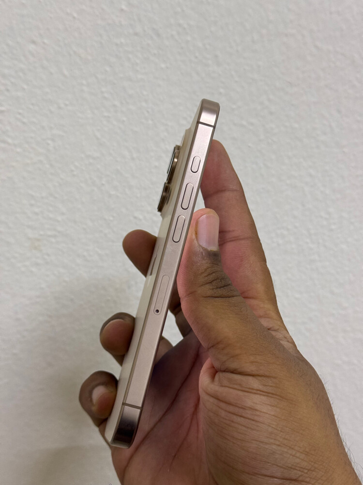 Iphone 16 Pro 128GB - 4
