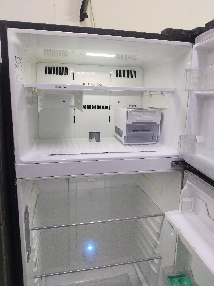 Lg refrigerator excellent condition - 7