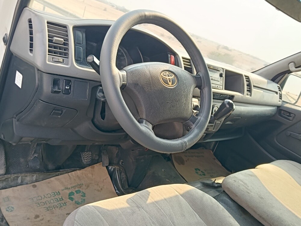 Toyota hich delivery van high roof - 6