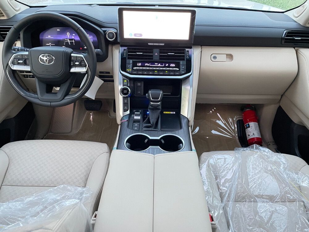 Toyota Land Cruiser 2026 VXR Twin T - 26