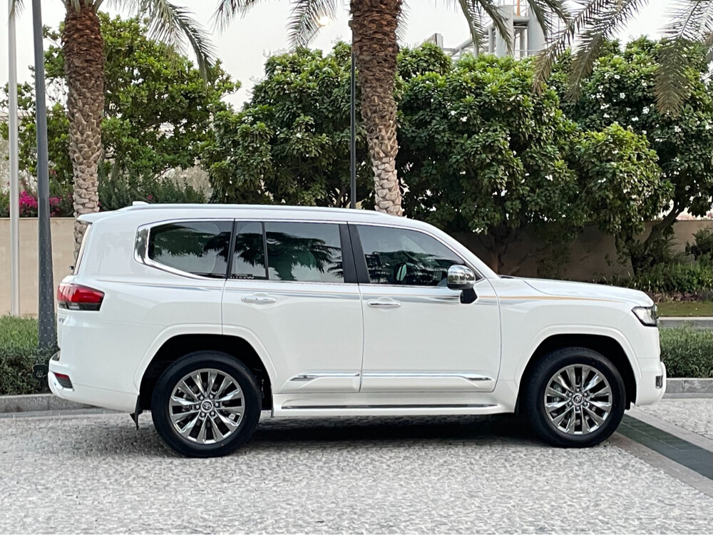 Toyota Land Cruiser 2026 VXR Twin T - 29