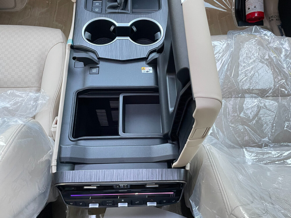 Toyota Land Cruiser 2026 VXR Twin T - 22
