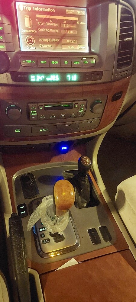 lexus lx470 - 4