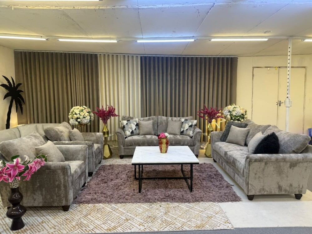 Homecenter 7 seat sofa for sale. - 1