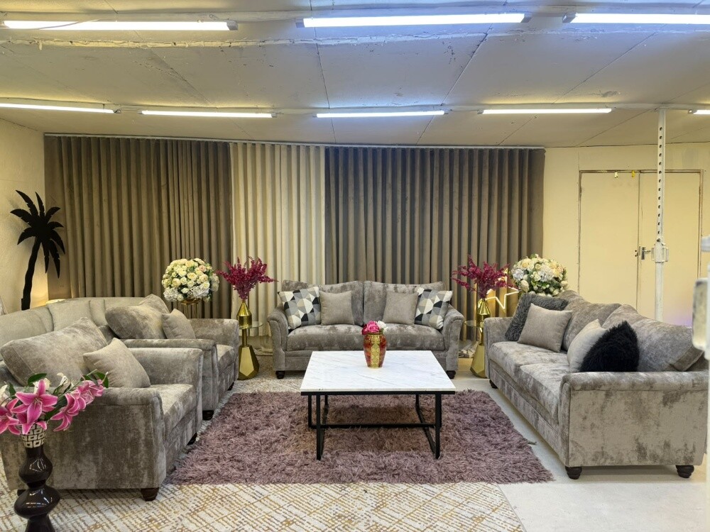 Homecenter 7 seat sofa for sale. - 5