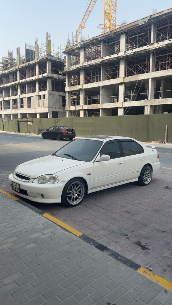 هوندا ار اس - 1