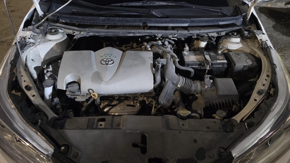 TOYOTA YARIS 2022 URGENT SALE - 9