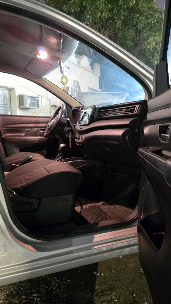 SUZUKI ERTIGA 2019 URGENT SALE - 6
