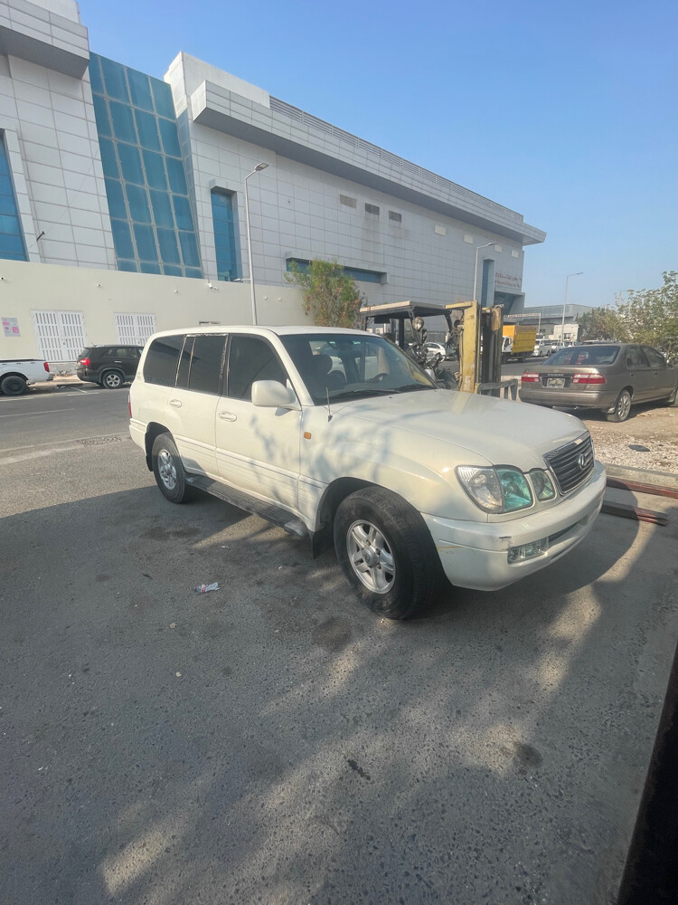 LEXUS 2002 SCRAP - 1