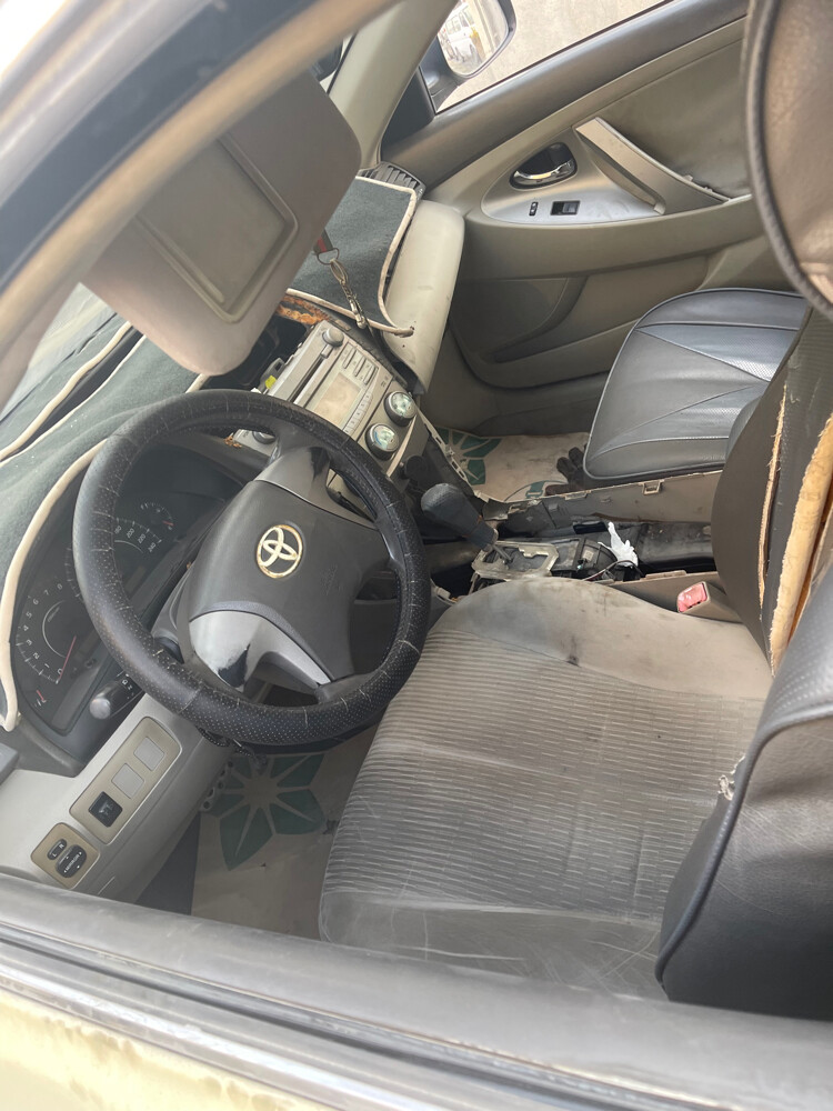CAMRY 2011 SCRAP - 4