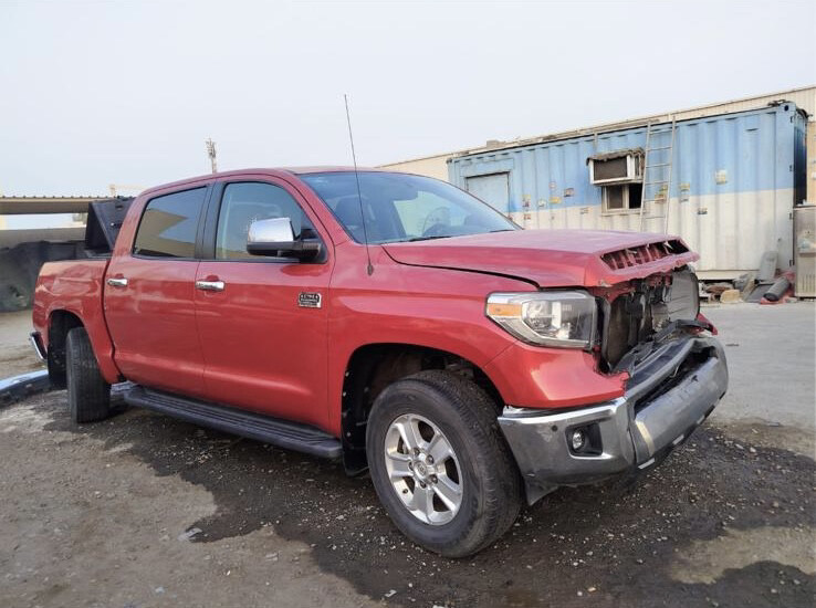 TOYOTA TUNDRA 2018 - 1