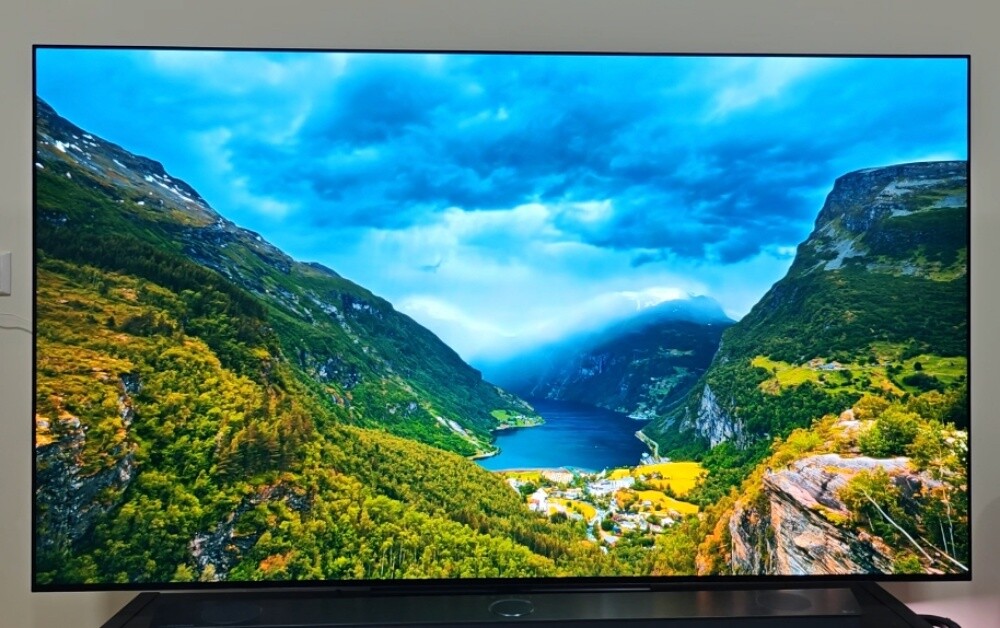 For Sale: LG 77" C4 OLED TV - 2