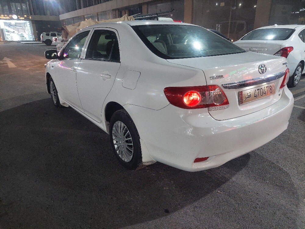 Toyota Corolla Model 2012 - 10
