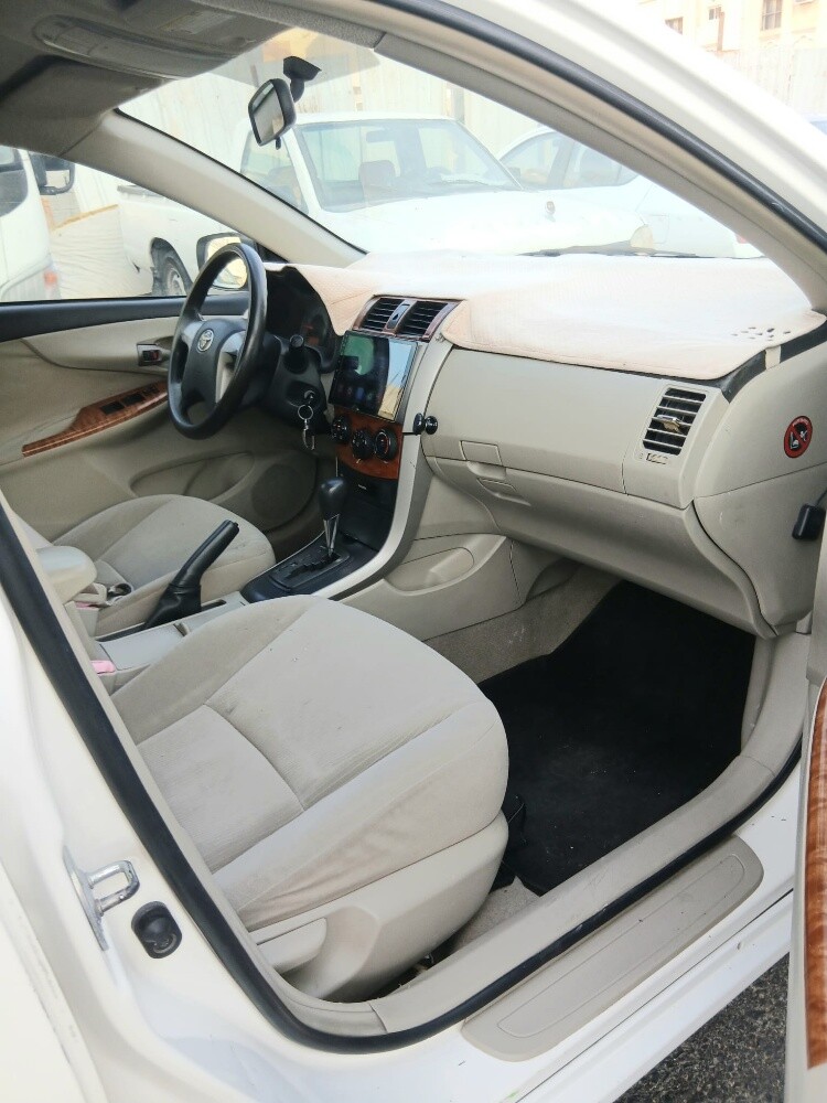 Toyota Corolla Model 2012 - 12