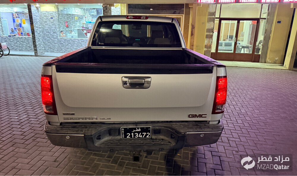 2011 GMC SIERRA 4X4 Z71 SLE - 8