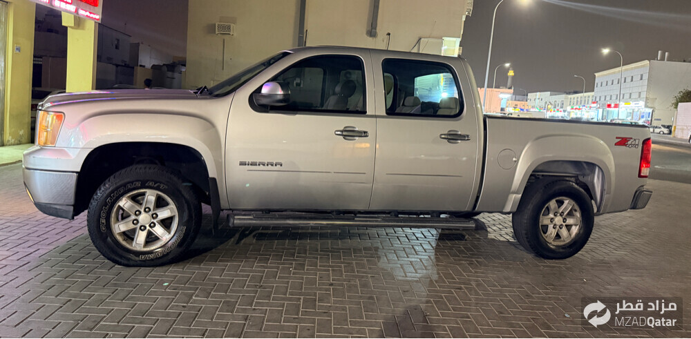 2011 GMC SIERRA 4X4 Z71 SLE - 14