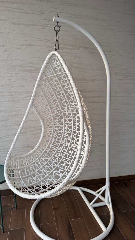 Swing egg chair  - 1