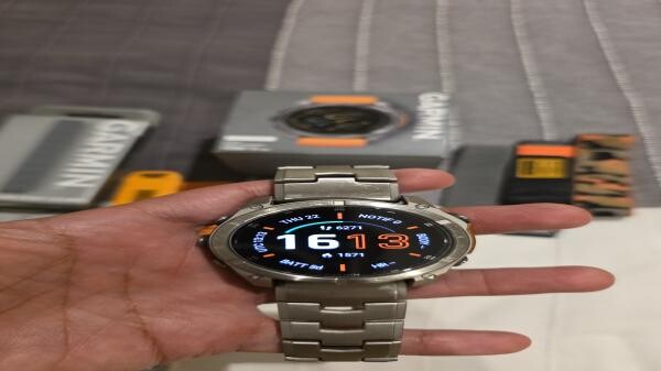 GARMIN FENIX 8, 51mm AMOLED - 1
