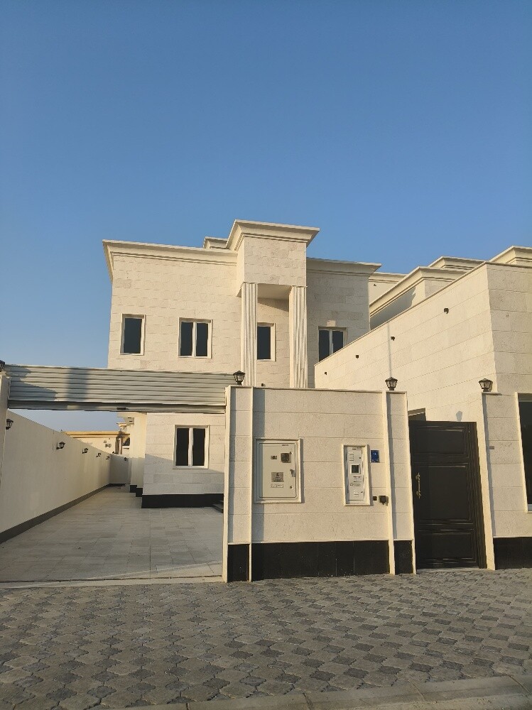 للبيع فيلا جديدة بالناصرية - 1