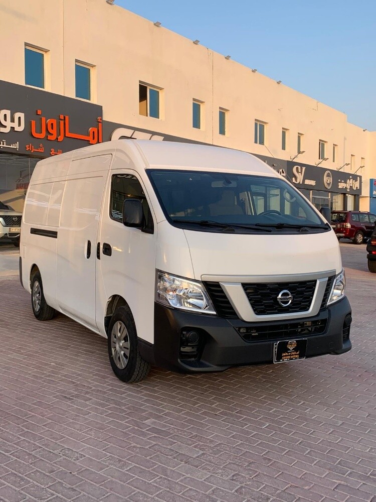باص نيسان يورفان عادى سقف عالى - 1