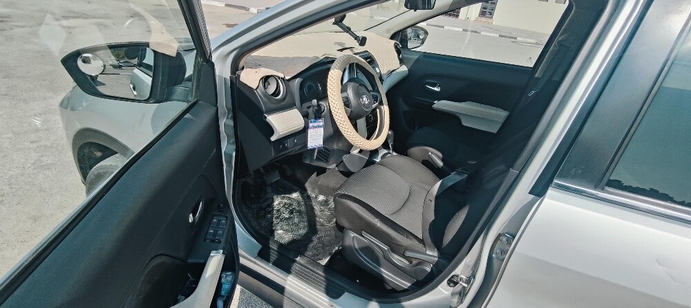 Toyota Rush 2023 With Alloy wheels - 4