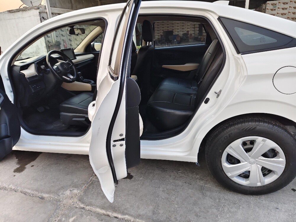 Toyota    Yaris      2026     sale - 15