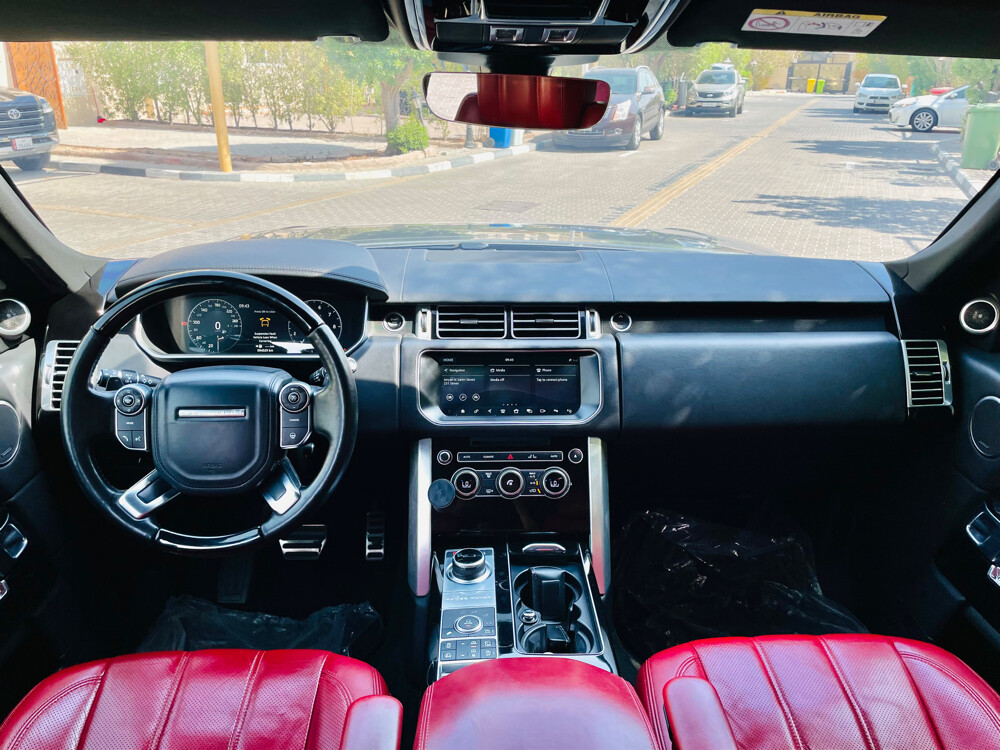 RANGE ROVER - 10