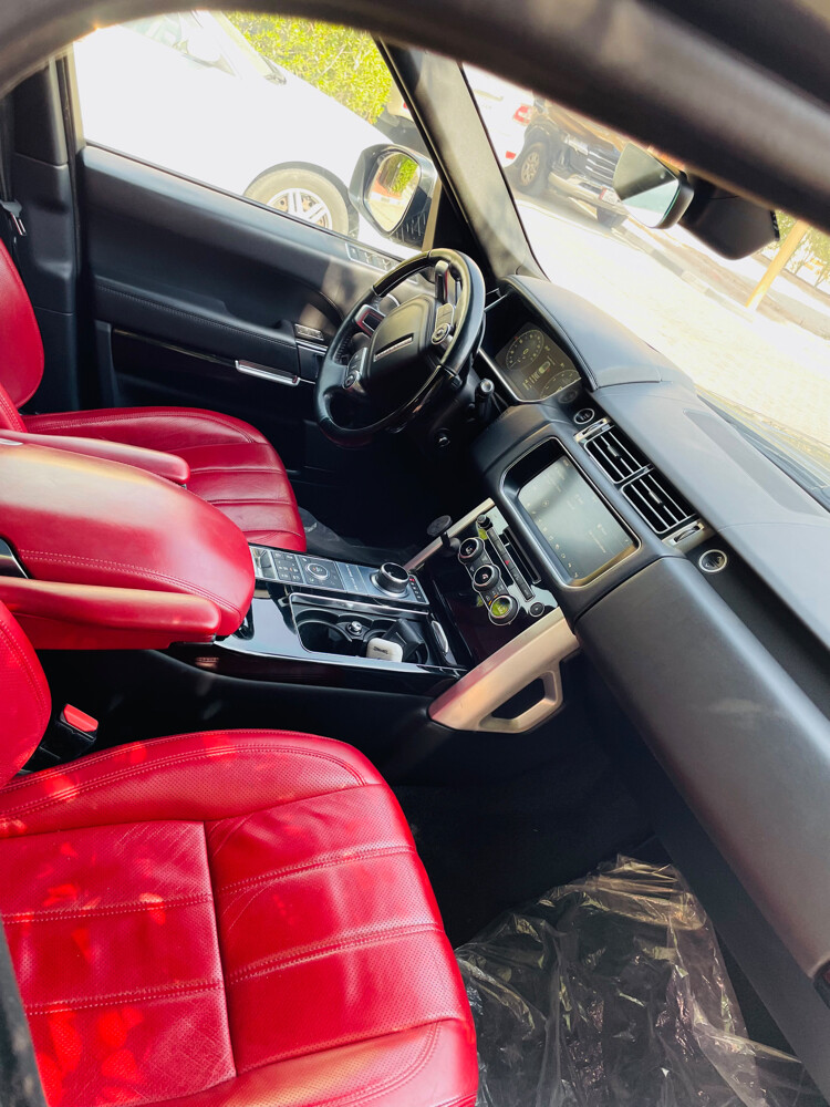 RANGE ROVER - 7